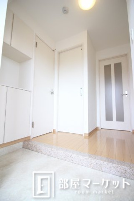 【玄関】 | セントレア浄水 | 同型タイプ