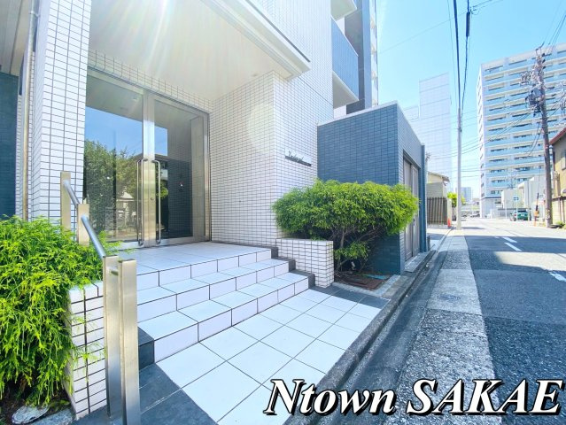 【エントランス】 | ベルデアスル | 落ち着いたエントランスです