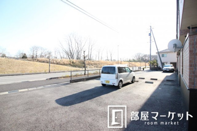 【駐車場】 | リーベン・ガナール