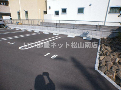 【駐車場】 | シャーメゾン・アエロポール