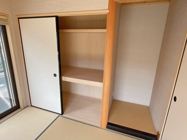 野口町長砂貸家の収納