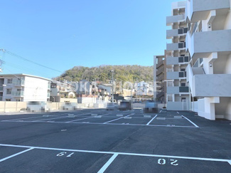 【駐車場】 | 駐車場完備です