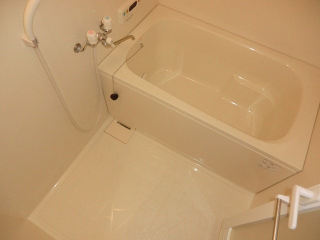 大阪市西淀川区御幣島６丁目の賃貸マンションの浴室