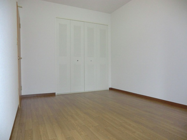 大阪市西淀川区御幣島６丁目の賃貸マンションの寝室