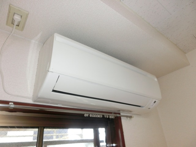 メゾネット・フジの設備|エアコン