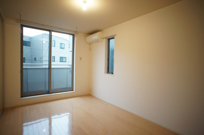 【居間・リビング】 | メゾン・フレーヌ | LDK内観です（写真は他室です）