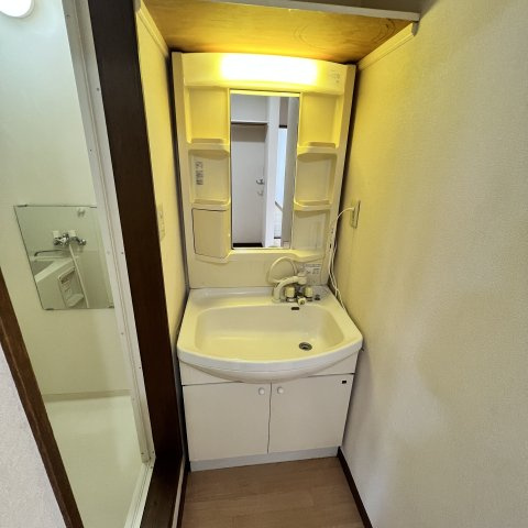 ケントハウス港北の洗面所