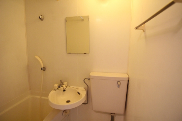 第二中里マンションの洗面所|他のお部屋の参考写真となります。