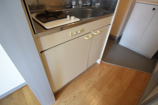 第二中里マンションのキッチン|他のお部屋の参考写真となります。