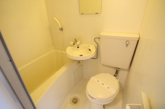 第二中里マンションの浴室|他のお部屋の参考写真となります。