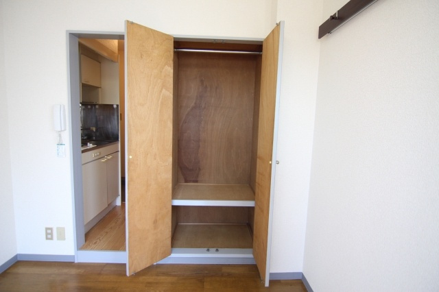 第二中里マンションの収納|他のお部屋の参考写真となります。