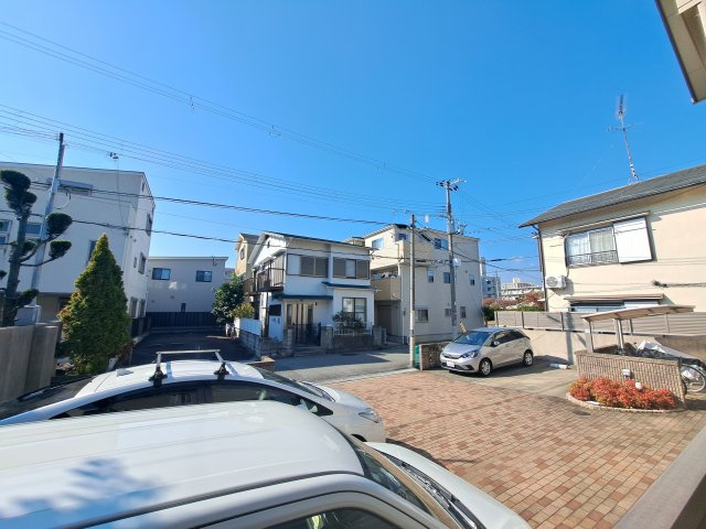 シャルマングルーのキッチン