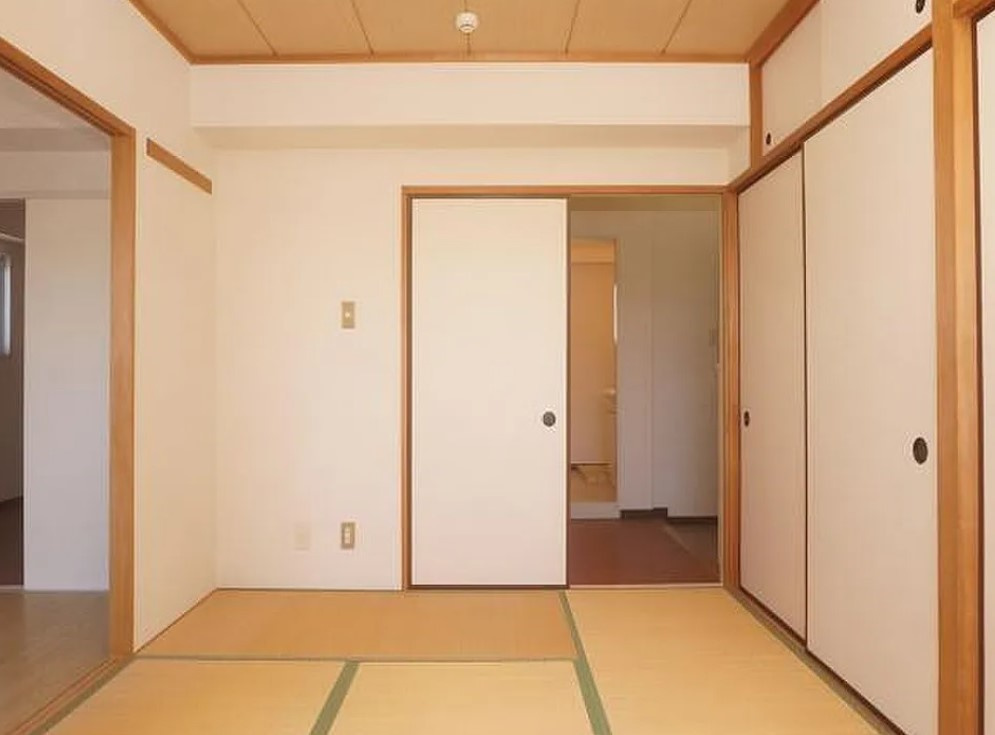トータロー習志野ビルの寝室
