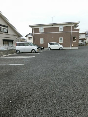 【駐車場】 | メゾン・アンジェリーク
