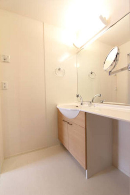 【洗面所】 | カピオン門間