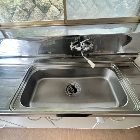 室蘭市母恋南町３丁目１５－９戸建のキッチン