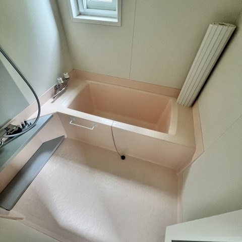 室蘭市母恋南町３丁目１５－９戸建の浴室