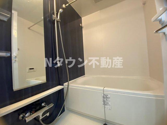 【浴室】 | ルノンドームA | きれいなお風呂です