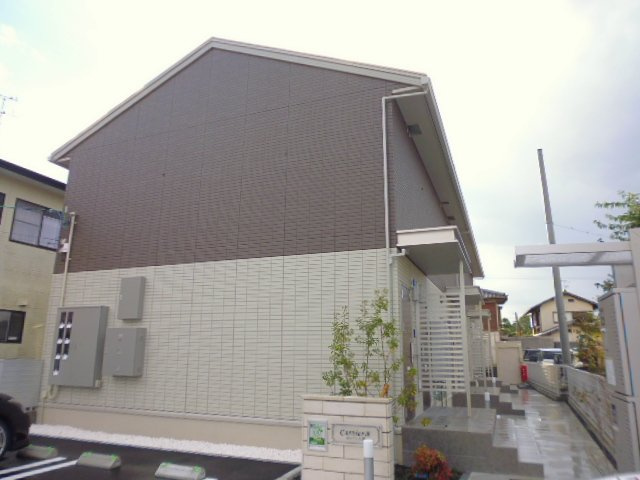 倉敷市酒津のアパートの外観