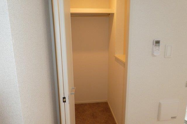 アンジェロフェリーチェの収納|ウォークインクローゼット