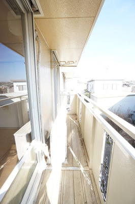 【バルコニー】 | ハイツゆかり | ※同物件・反転タイプの写真です。