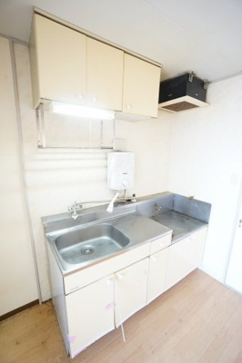 【キッチン】 | ハイツゆかり | ※同物件・反転タイプの写真です。