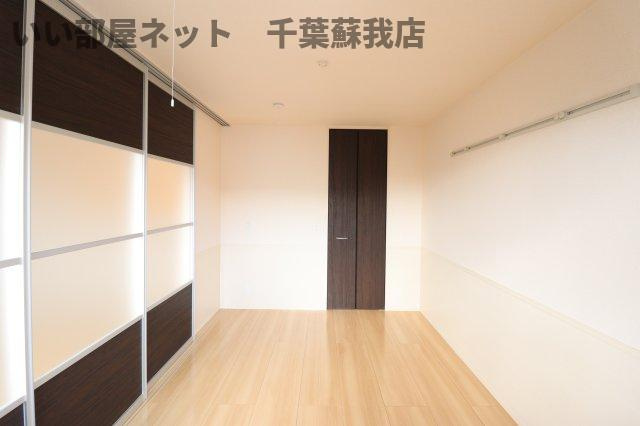 アマービレ　A棟の寝室|落ち着いた色調の寝室です