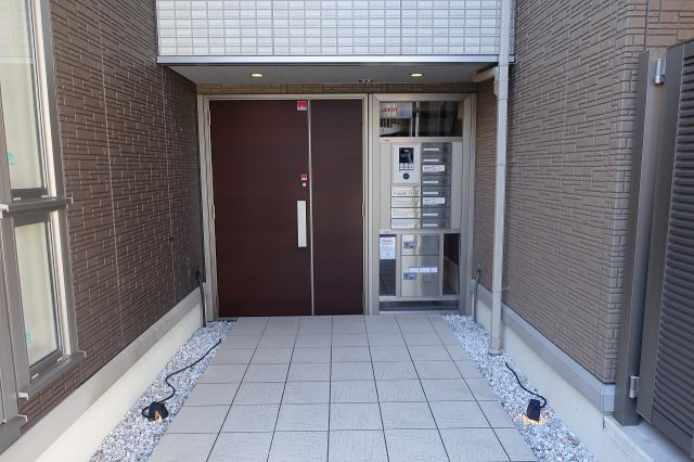 EVISTAGE甲子園のエントランス