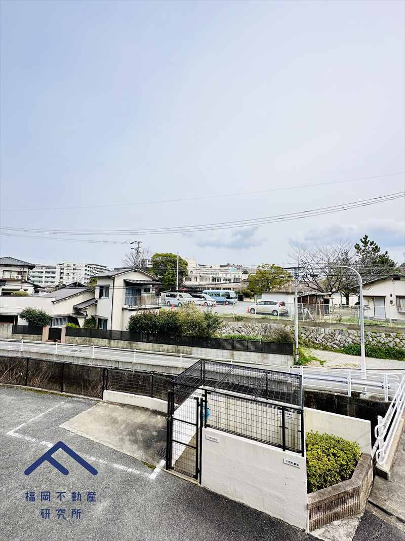 ライオンズマンション筑紫丘西の展望