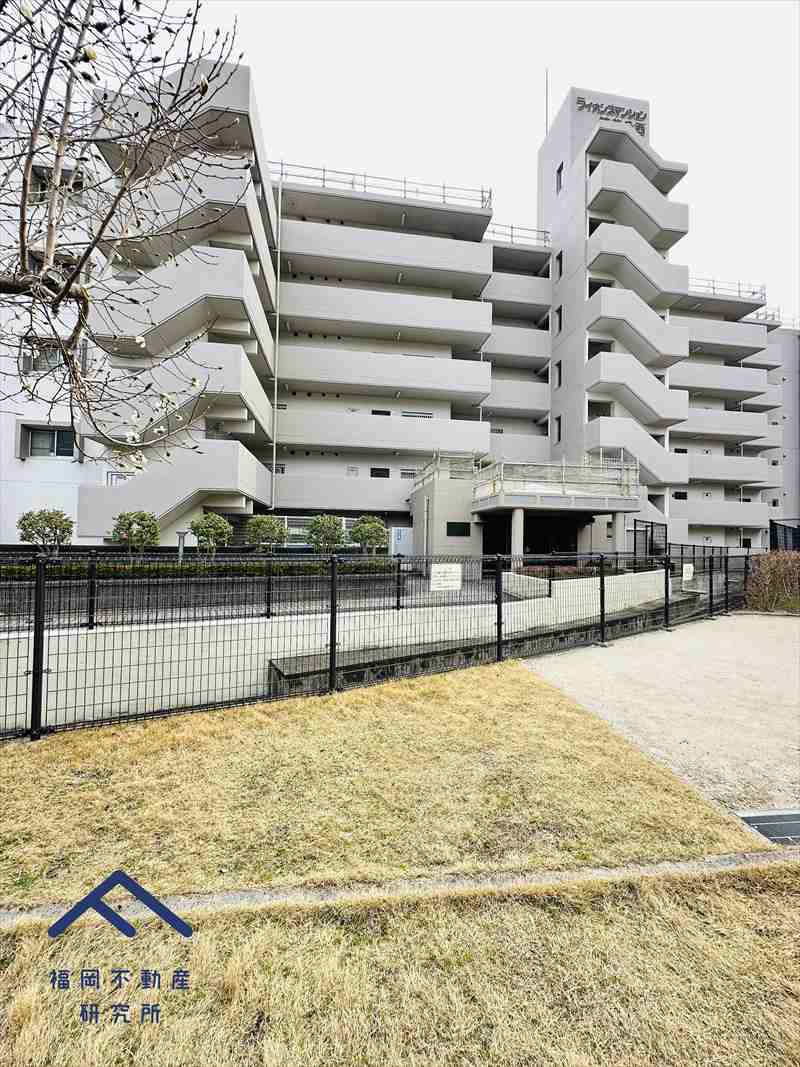 ライオンズマンション筑紫丘西の外観