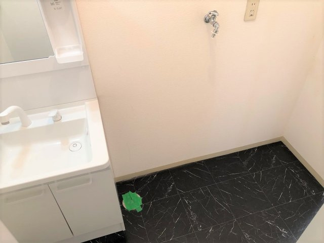 【洗面所】 | プルーニハイツA