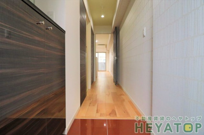 【玄関】 | RIVO浅間町 | シューズボックス付き玄関（同仕様写真）