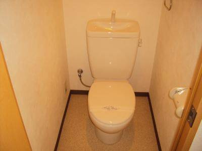 THE BASE四条大宮（ザ・ベース四条大宮）のトイレ|トイレ