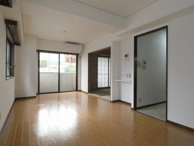 【居間・リビング】 | Gleason Garden