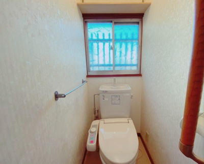 【トイレ】 | 神戸市垂水区舞子坂3丁目　中古戸建　収益