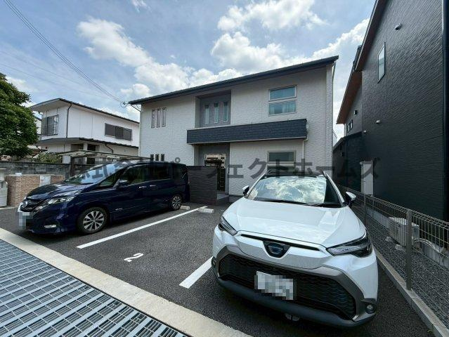 デリスくずは船橋の駐車場|車をお持ちの方に嬉しい駐車場付きの物件です