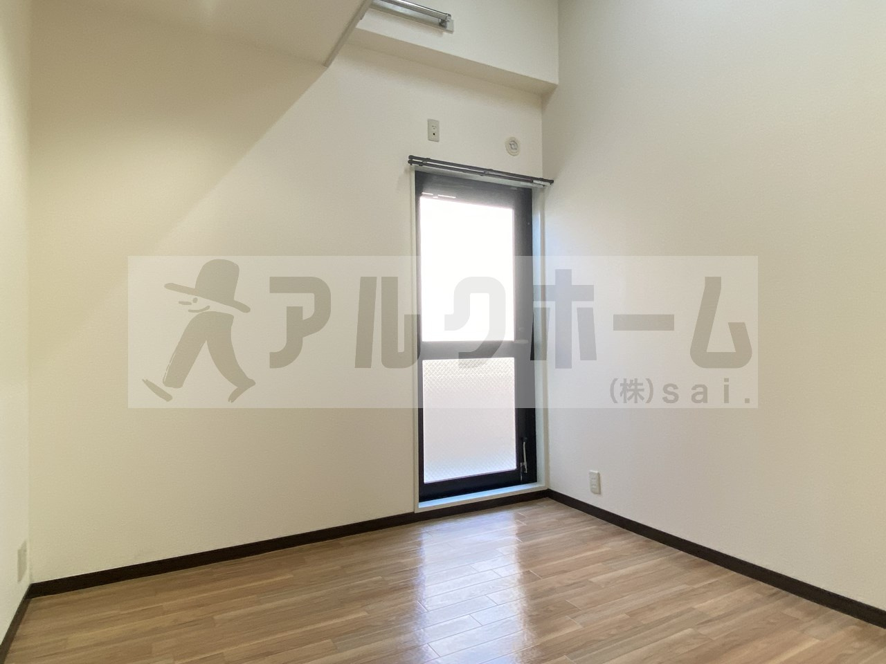 グリーンベールヒル柏原の洋室