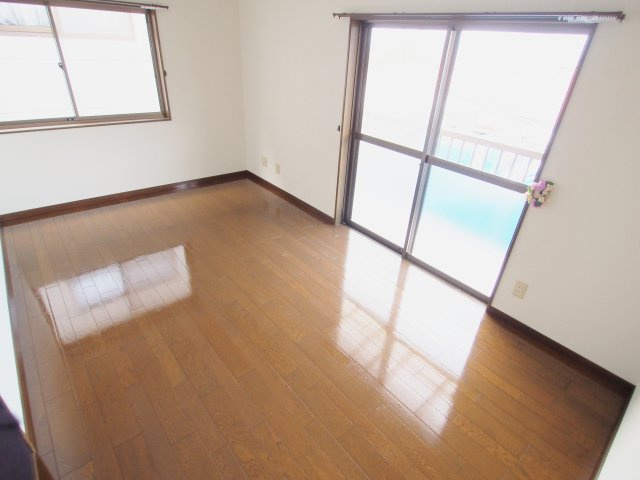 天畠貸家の居間・リビング