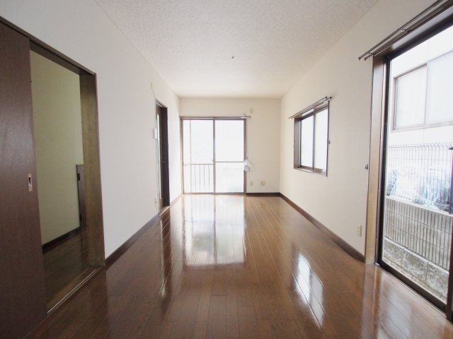 天畠貸家のバルコニー