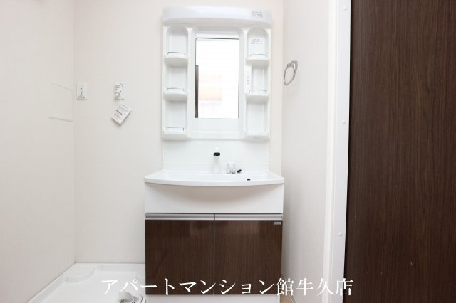 グランシャインの独立洗面台