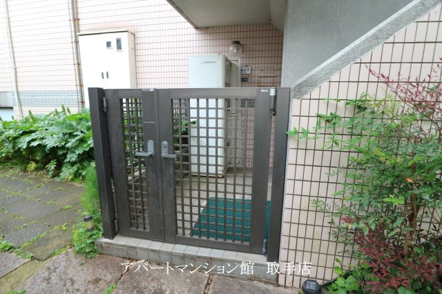 インタースペースⅠのエントランス
