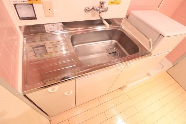 ファーストマンションのキッチン