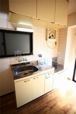 【キッチン】 | アークパル | コンパクトなキッチンで掃除もラクラク