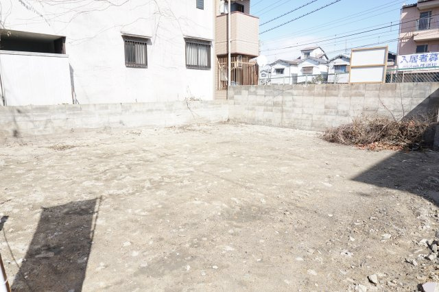 売土地　四條畷市楠公1丁目（建築条件無し更地）の外観