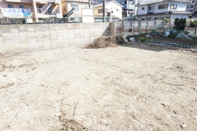 売土地　四條畷市楠公1丁目（建築条件無し更地）の外観