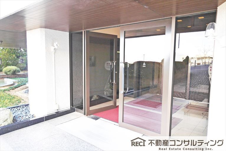 メゾン北野のエントランス
