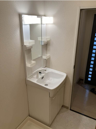 サニーヴィラ（桜が丘）の独立洗面台