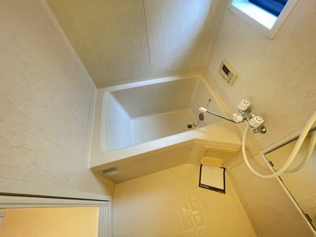 サニーヴィラ（桜が丘）の浴室