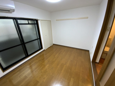 【居間・リビング】 | グローリーⅠ | 綺麗なお部屋です