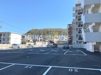【駐車場】 | 車をお持ちの方に嬉しい駐車場付きの物件です